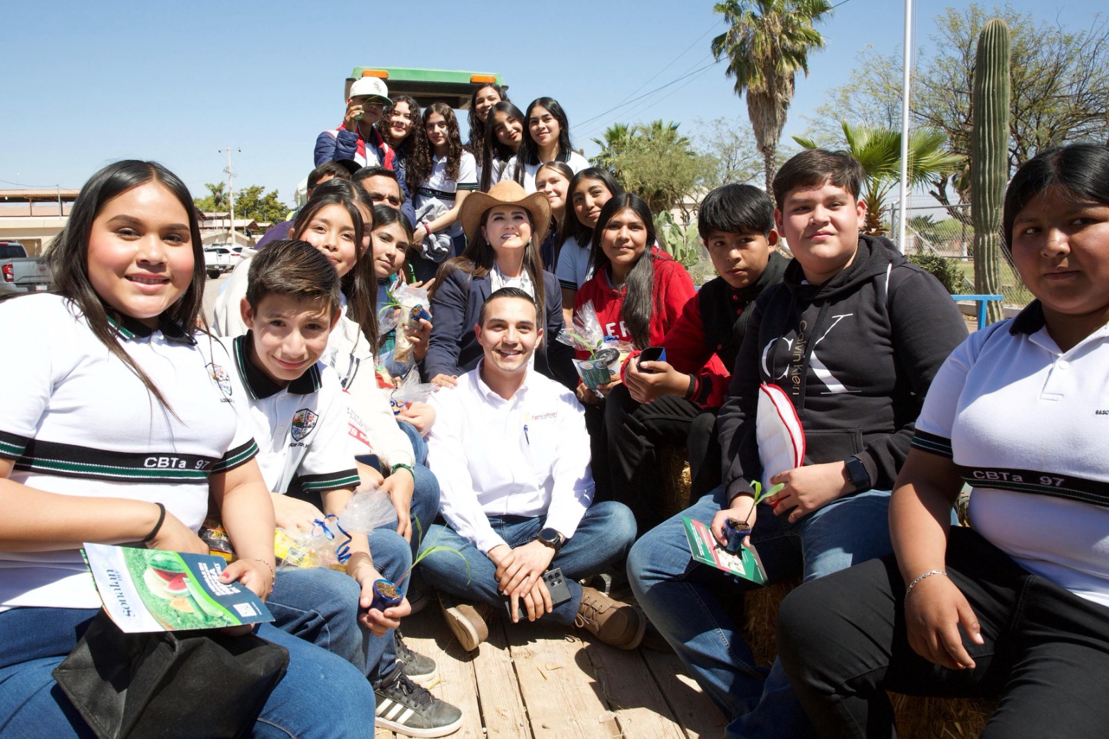 Gobierno de Sonora trabajará con productores para definir estrategias de cultivos 